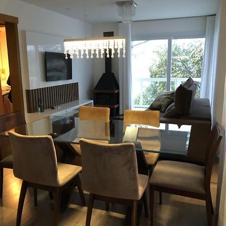 Apartamento Em 格拉玛多 外观 照片