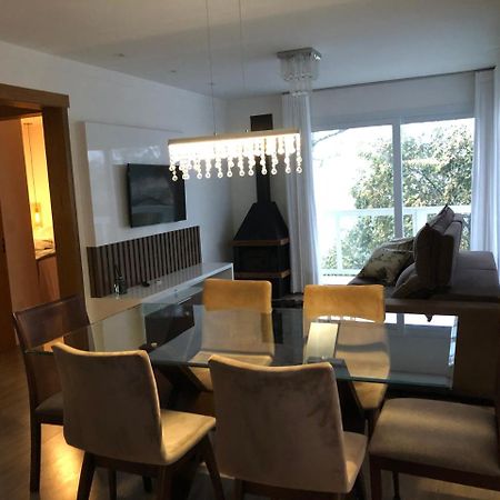 Apartamento Em 格拉玛多 外观 照片